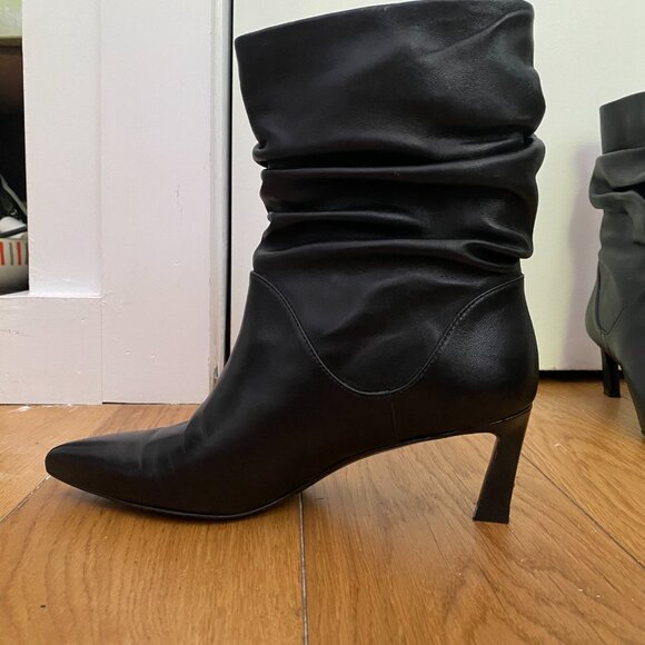 Stuart Weitzman Black Leather Ankle Boots with Heel Size 6 - Picture 6 of 16